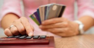 Leia mais sobre o artigo Base de dados avalia o risco do não pagamento de dívidas do cliente